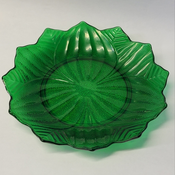 Vintage Fire King Lotus dessert bowl and plate set - Picture 4 of 6